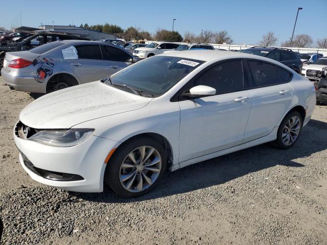 CHRYSLER 200 S 2015 with VIN 1C3CCCDG4FN522594 - Photo from auction