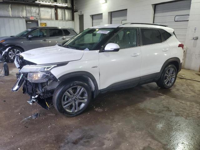 KIA SELTOS S 2021 with VIN KNDEUCAA0M7138119 - Photo from auction