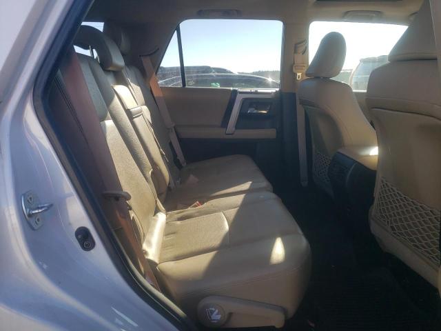 Photo 11 from auction – 2018 TOYOTA 4RUNNER SR with VIN JTEBU5JR5J5534635