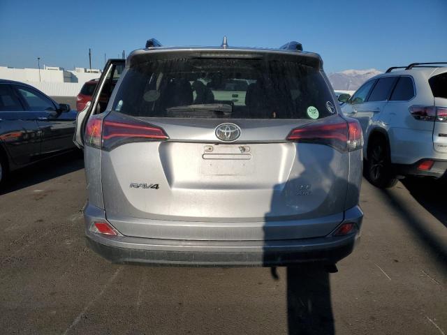 Photo 6 from auction – 2017 TOYOTA RAV4 LE with VIN 2T3BFREV9HW611734