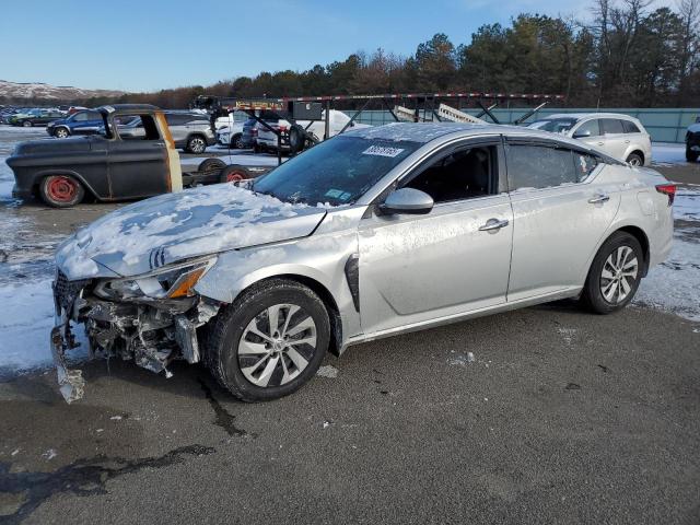 NISSAN ALTIMA S 2019 with VIN 1N4BL4BV3KC137375 - Photo from auction
