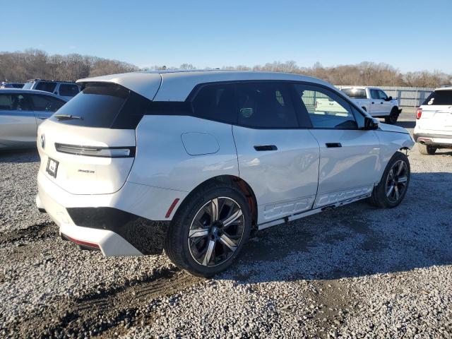 Photo 3 from auction – 2024 BMW IX XDRIVE5 with VIN WB523CF01RCN49013