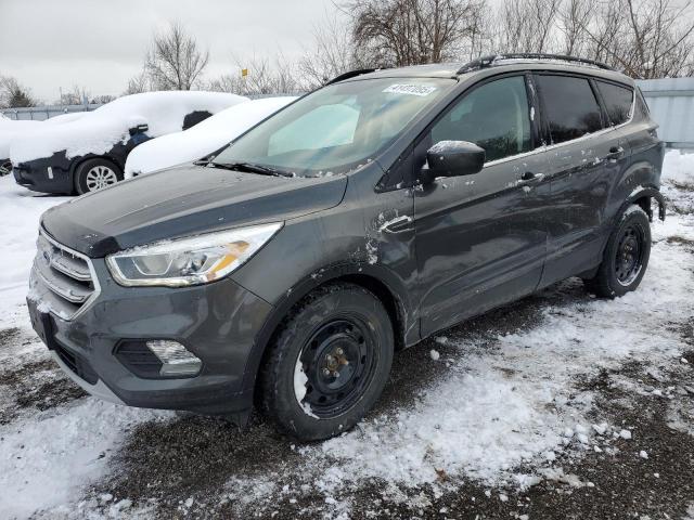 Photo 1 from auction – 2017 FORD ESCAPE SE with VIN 1FMCU9GD8HUB46984