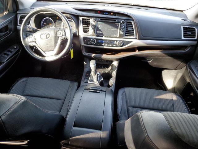Photo 8 from auction – 2018 TOYOTA HIGHLANDER with VIN 5TDBZRFH0JS834994