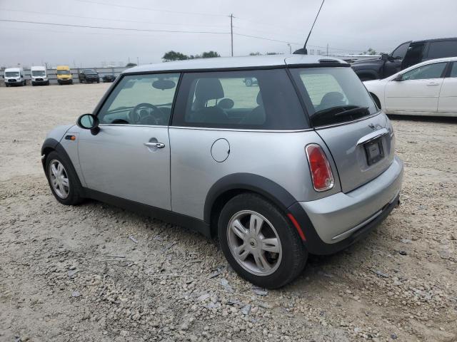 Photo 2 from auction – 2006 MINI COOPER with VIN WMWRC33566TK15877