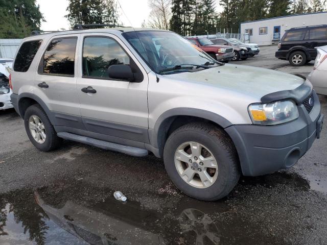 Photo 4 from auction – 2005 FORD ESCAPE XLT with VIN 1FMYU93185KD38012