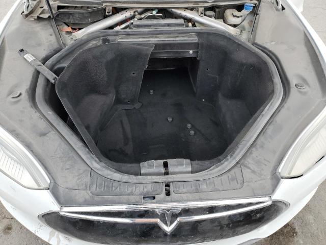Photo 11 from auction – 2015 TESLA MODEL S with VIN 5YJSA1E18FF115906