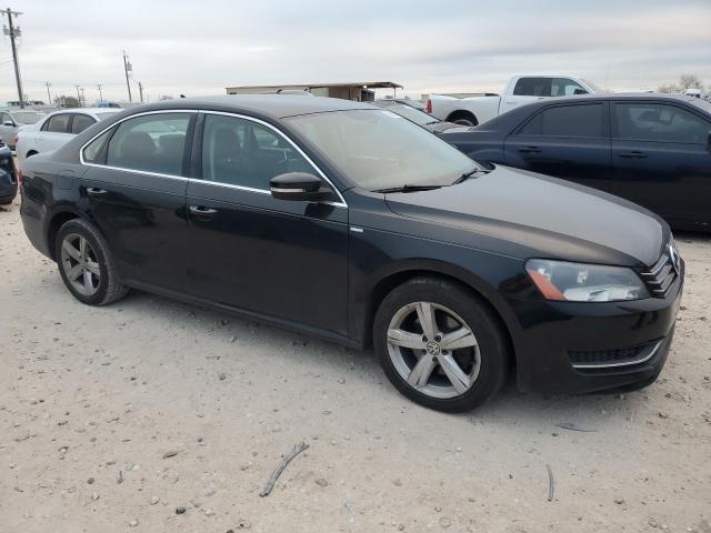 Photo 4 from auction – 2014 VOLKSWAGEN PASSAT S with VIN 1VWAT7A30EC041602