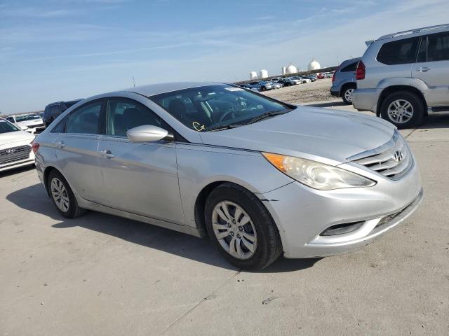 Photo 4 from auction – 2012 HYUNDAI SONATA GLS with VIN 5NPEB4AC0CH401992