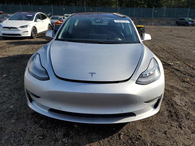 Photo 5 from auction – 2018 TESLA MODEL 3 with VIN 5YJ3E1EAXJF015355