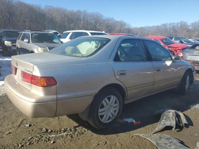 Photo 3 from auction – 2000 TOYOTA CAMRY LE with VIN 4T1BF22K9YU954537