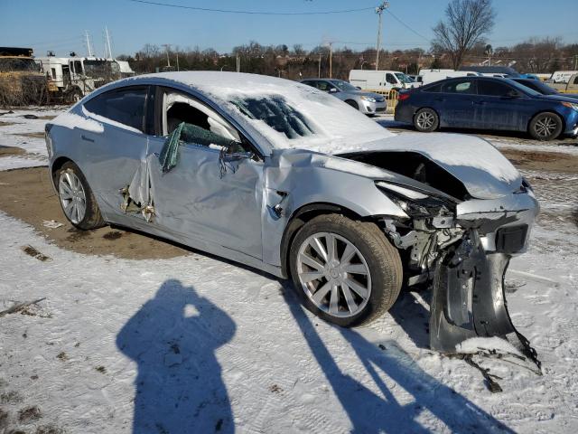 Photo 4 from auction – 2018 TESLA MODEL 3 with VIN 5YJ3E1EA0JF041186