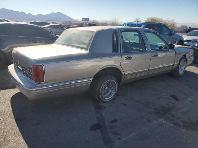 Photo 3 from auction – 1995 LINCOLN TOWN CAR E with VIN 1LNLM81WXSY610331