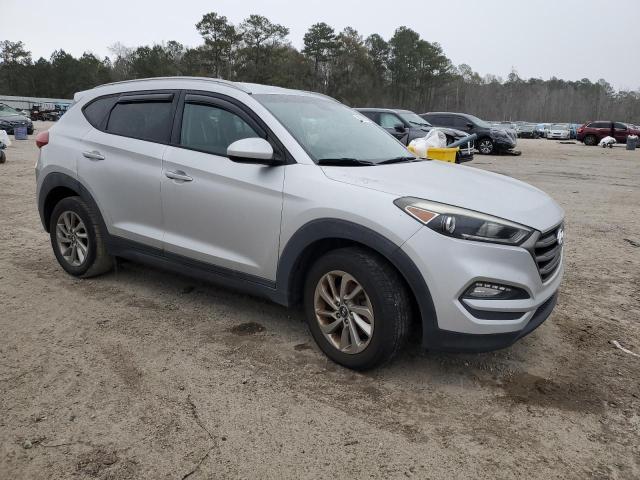 Photo 4 from auction – 2016 HYUNDAI TUCSON LIM with VIN KM8J33A44GU116802