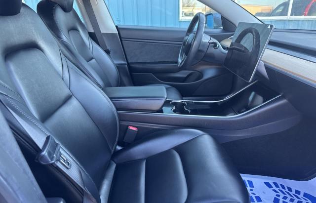 Photo 5 from auction – 2019 TESLA MODEL 3 with VIN 5YJ3E1EB1KF389511