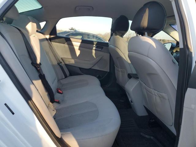 Photo 10 from auction – 2016 HYUNDAI SONATA SE with VIN 5NPE24AF1GH316448