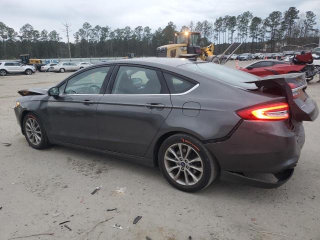 Photo 2 from auction – 2017 FORD FUSION SE with VIN 3FA6P0H77HR174768