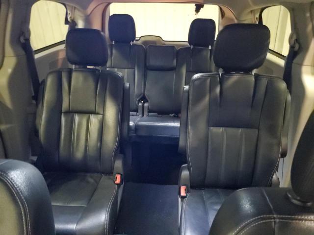 Photo 10 from auction – 2015 CHRYSLER TOWN & COU with VIN 2C4RC1BG1FR751735