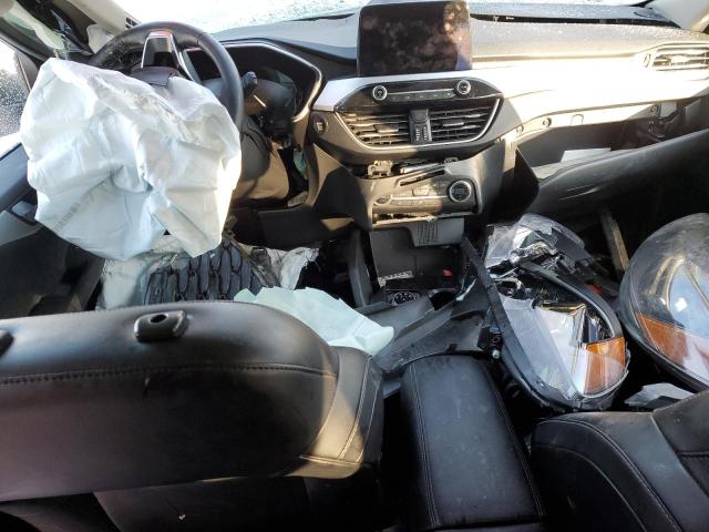Photo 8 from auction – 2020 FORD ESCAPE SEL with VIN 1FMCU9H67LUA71705
