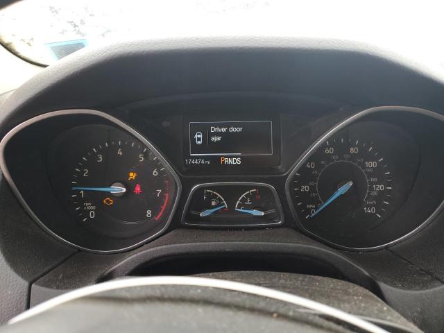 Zdjęcie 9 z aukcji – 2015 FORD FOCUS SE z VIN 1FADP3K24FL319542