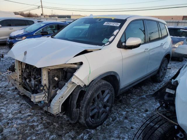 HONDA PASSPORT E 2022 with VIN 5FNYF8H5XNB006476 - Photo from auction