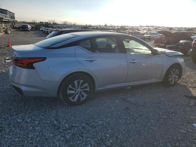 Photo 3 from auction – 2022 NISSAN ALTIMA S with VIN 1N4BL4BV3NN352778