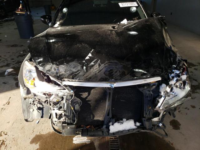 Photo 11 from auction – 2011 HYUNDAI GENESIS 3. with VIN KMHGC4DE2BU123793