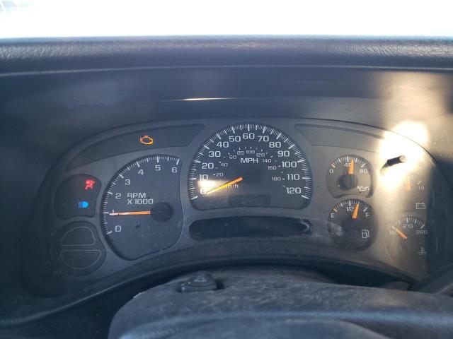 Photo 9 from auction – 2004 CHEVROLET SILVERADO with VIN 1GCEC19XX4Z171780
