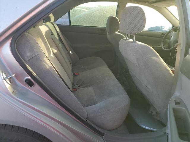 Photo 10 from auction – 2002 TOYOTA CAMRY LE with VIN 4T1BE32K42U111491