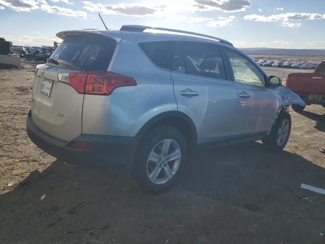 Photo 3 from auction – 2013 TOYOTA RAV4 XLE with VIN JTMWFREV6D5005648