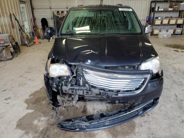 Photo 5 from auction – 2014 CHRYSLER TOWN & COU with VIN 2C4RC1CG5ER409427