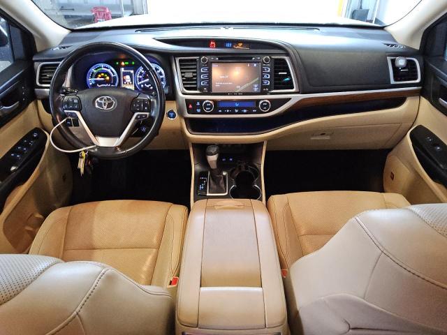 Photo 8 from auction – 2018 TOYOTA HIGHLANDER with VIN 5TDDGRFH2JS044014