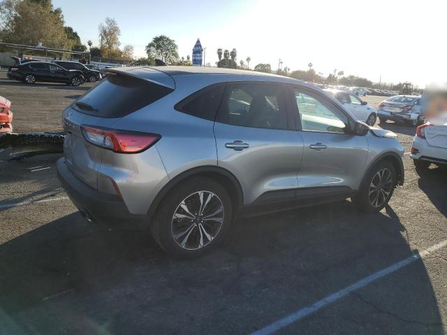 Photo 3 from auction – 2022 FORD ESCAPE SE with VIN 1FMCU0G69NUB15025
