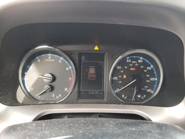 Photo 9 from auction – 2016 TOYOTA RAV4 LIMIT with VIN JTMDFREV5GJ081011