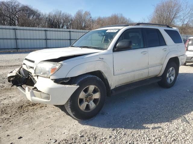 TOYOTA 4RUNNER SR 2004 with VIN JTEBU14R440036822 - Photo from auction