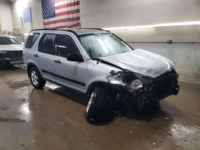 Photo 4 from auction – 2002 HONDA CR-V LX with VIN JHLRD68472C013774