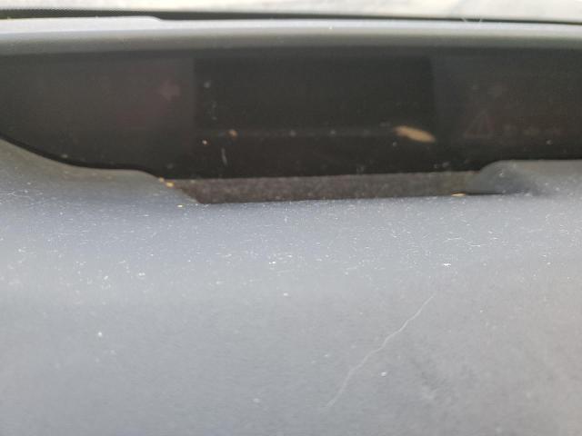 Photo 9 from auction – 2005 TOYOTA PRIUS with VIN JTDKB20U453059835
