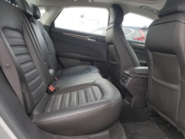 Photo 10 from auction – 2016 FORD FUSION SE with VIN 3FA6P0HD5GR182940