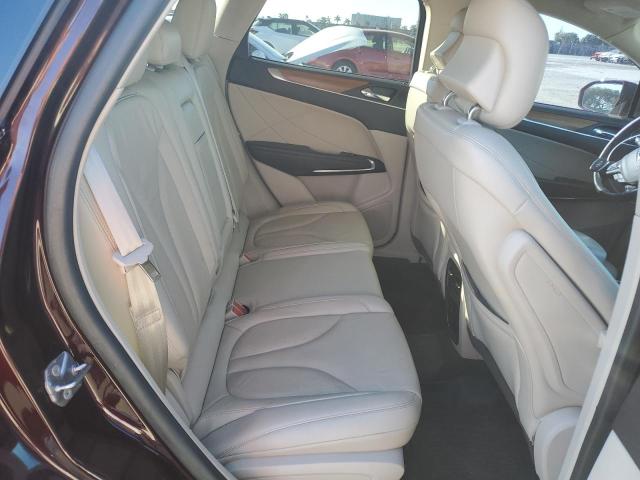 Photo 11 from auction – 2019 LINCOLN MKC SELECT with VIN 5LMCJ2C93KUL43664
