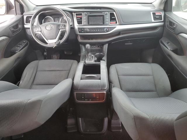 Photo 8 from auction – 2019 TOYOTA HIGHLANDER with VIN 5TDZARFH7KS049699