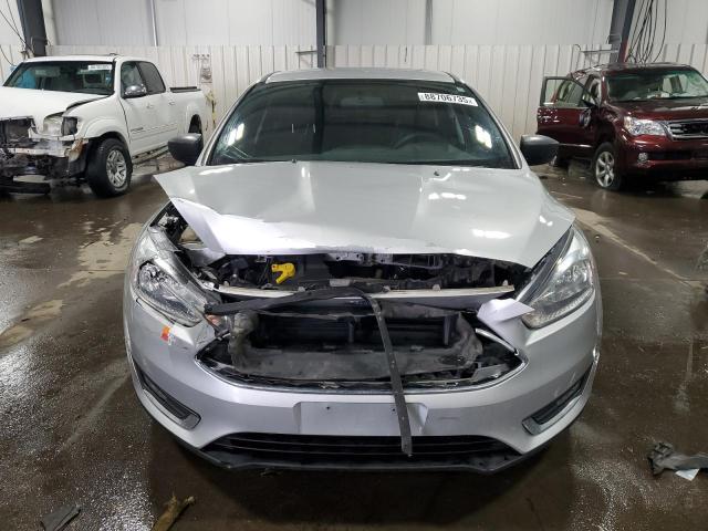 Zdjęcie 5 z aukcji – 2018 FORD FOCUS S z VIN 1FADP3E27JL260006