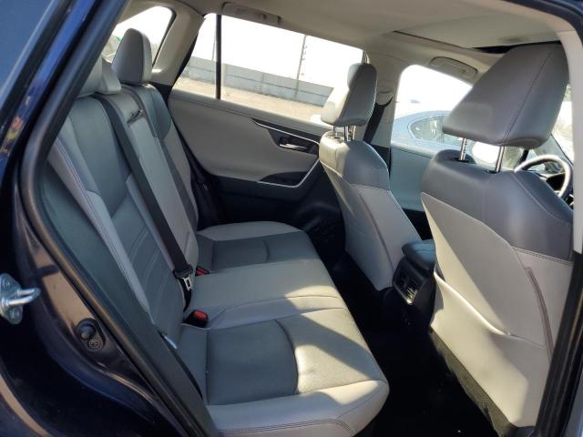 Photo 11 from auction – 2019 TOYOTA RAV4 LIMIT with VIN 2T3DWRFV9KW031866