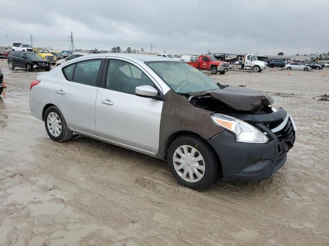 Photo 4 from auction – 2017 NISSAN VERSA S with VIN 3N1CN7AP4HL814656