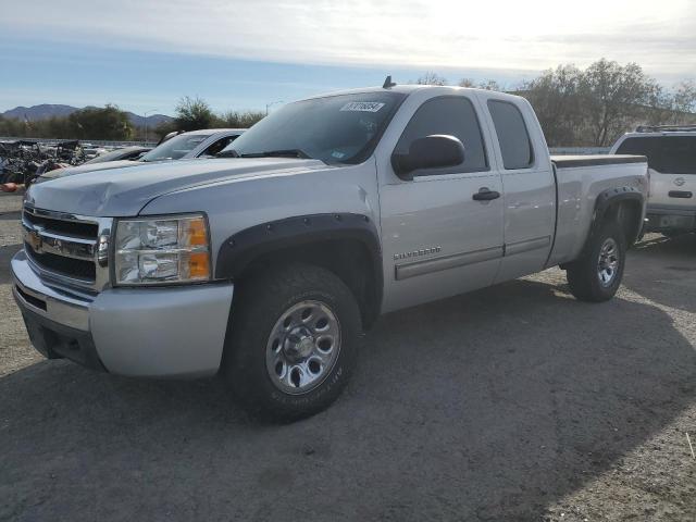 CHEVROLET SILVERADO 2011 with VIN 1GCRKREA2BZ276637 - Photo from auction
