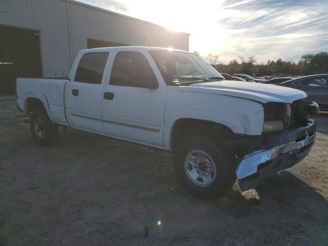 Photo 4 from auction – 2004 CHEVROLET SILVERADO with VIN 1GCHC23U04F124373