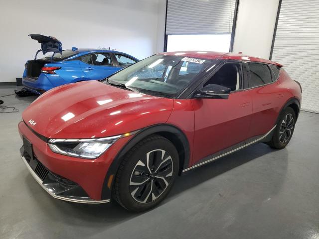 KIA EV6 LIGHT 2023 z numerem VIN KNDC34LAXP5128534 - Zdjęcie z aukcji
