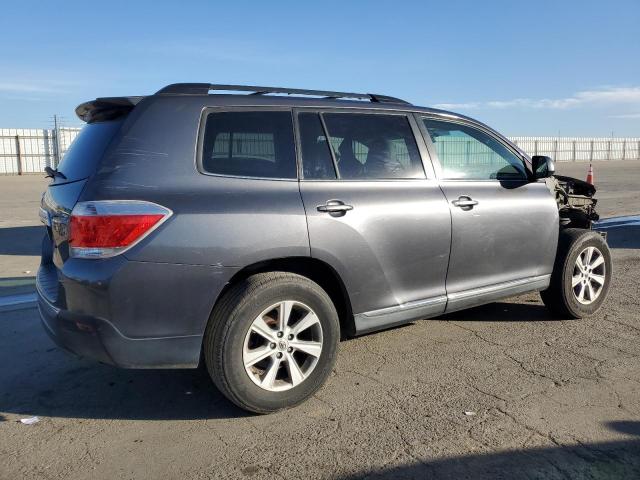 Photo 3 from auction – 2012 TOYOTA HIGHLANDER with VIN 5TDZK3EH6CS051831