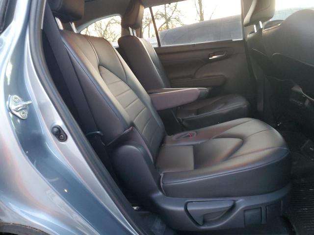 Photo 11 from auction – 2021 TOYOTA HIGHLANDER with VIN 5TDHZRBH0MS059505