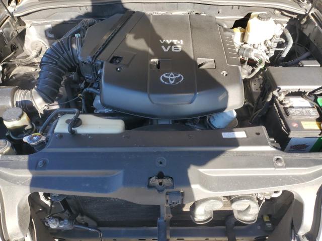 Photo 12 from auction – 2005 TOYOTA 4RUNNER SR with VIN JTEBU14R250068864