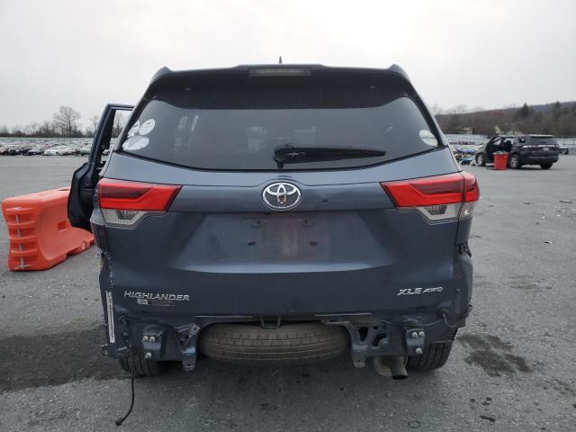Photo 6 from auction – 2018 TOYOTA HIGHLANDER with VIN 5TDJZRFHXJS494474